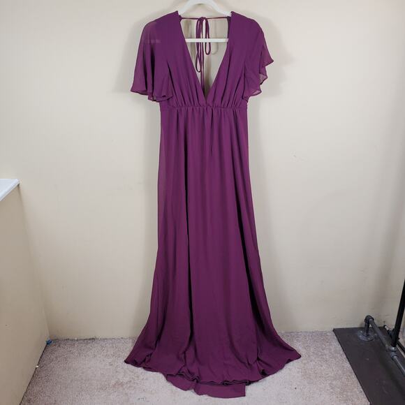 Show Me Your Mumu Faye Flutter Maxi Dress in Merlot Women's Size M - Picture 1 of 12